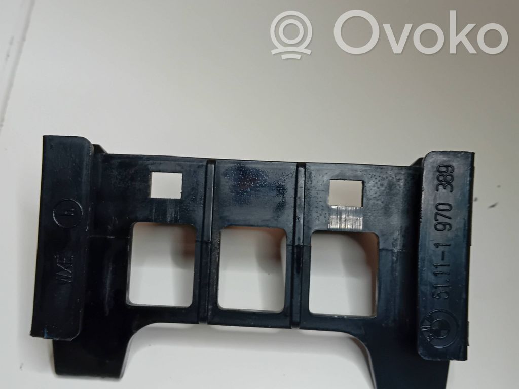 Rear bumper mounting bracket   5111970389