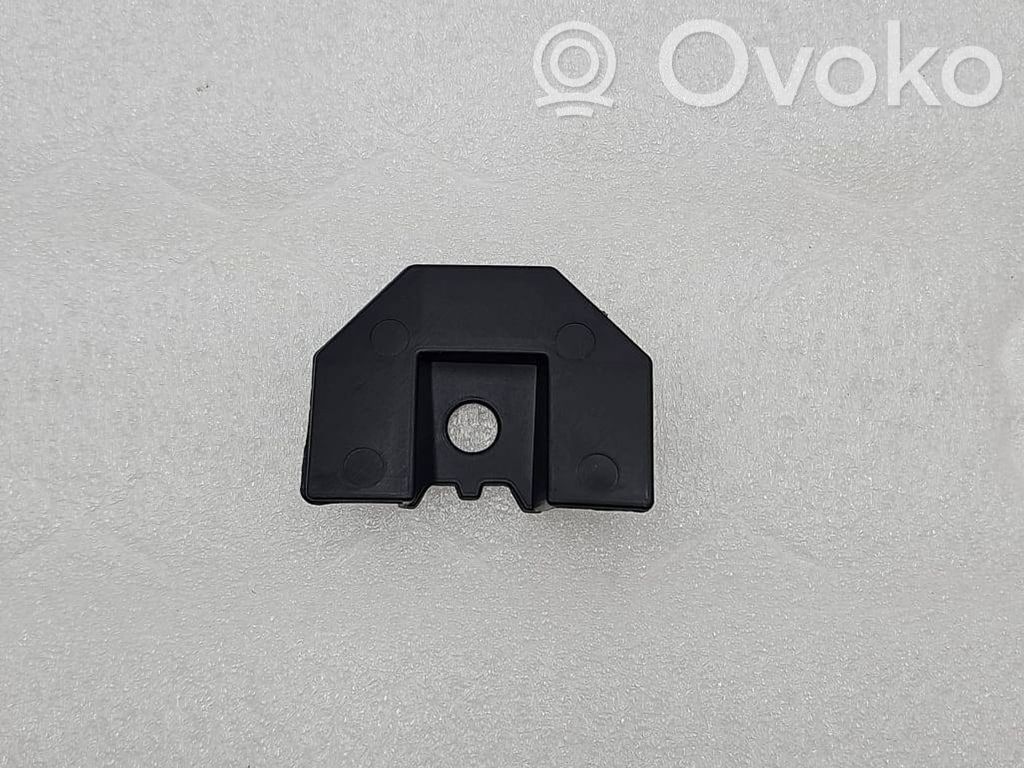 Tesla Model S Soporte de montaje del parachoques trasero 