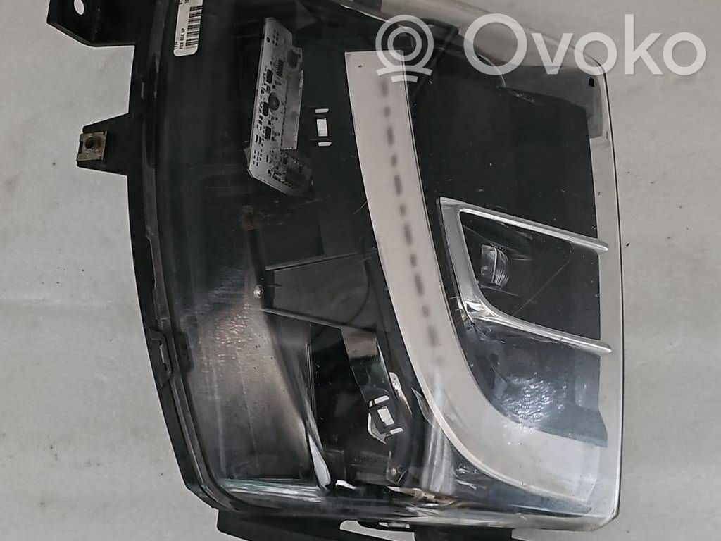 Tesla Model X Luz de niebla delantera 
