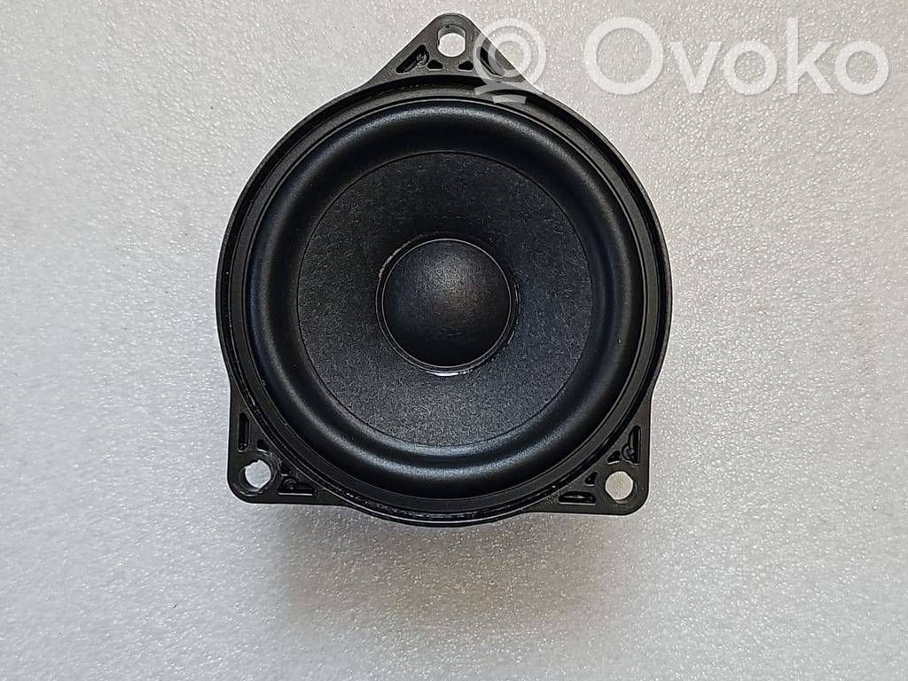 Tesla Model Y Parcel shelf speaker 