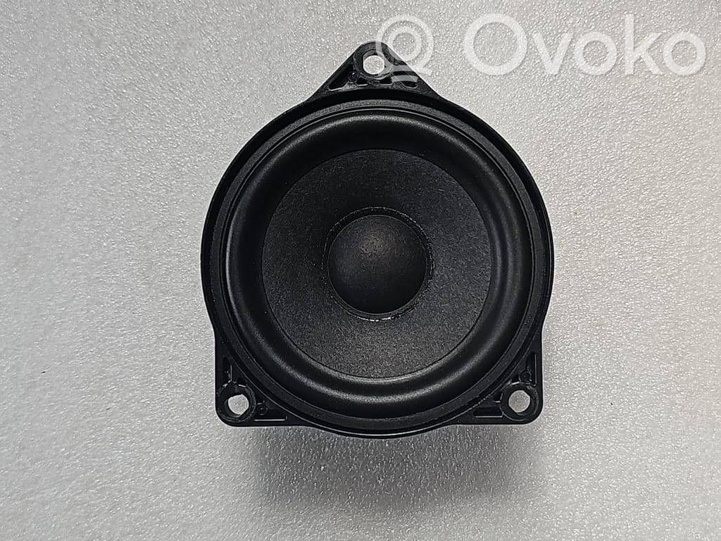 Tesla Model Y Altavoz del panel 