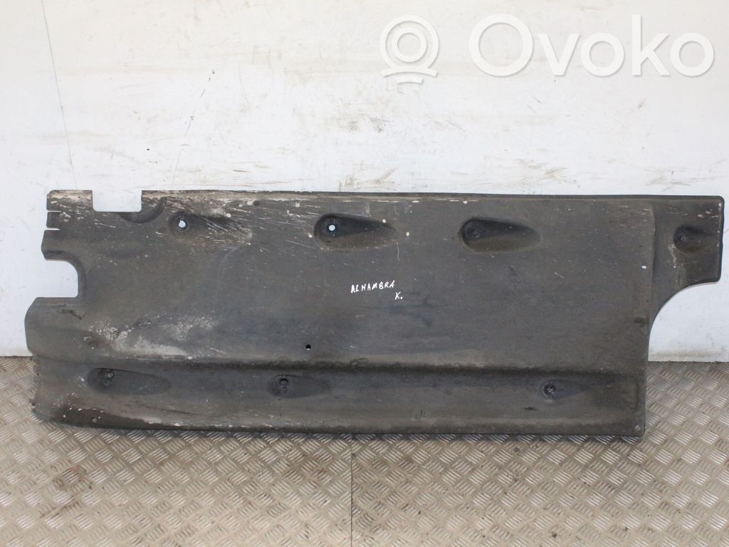 Seat Alhambra (Mk2) Unterfahrschutz Unterbodenschutz Mitte 