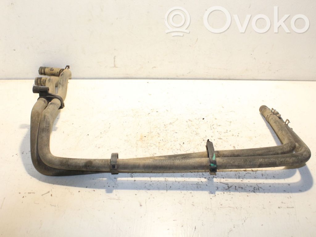 Dodge RAM 1500 DS Engine coolant pipe/hose 