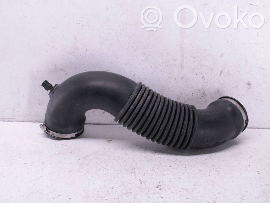 Dodge RAM 1500 DS Air intake duct part 