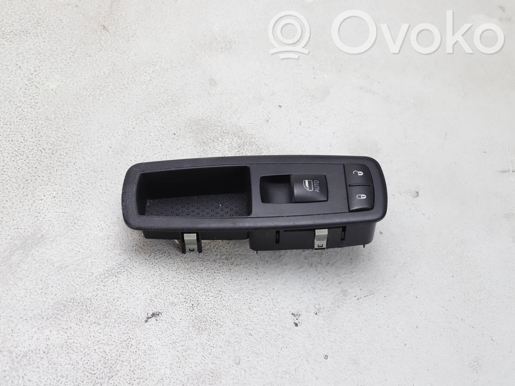 Dodge RAM 1500 DS Electric window control switch 