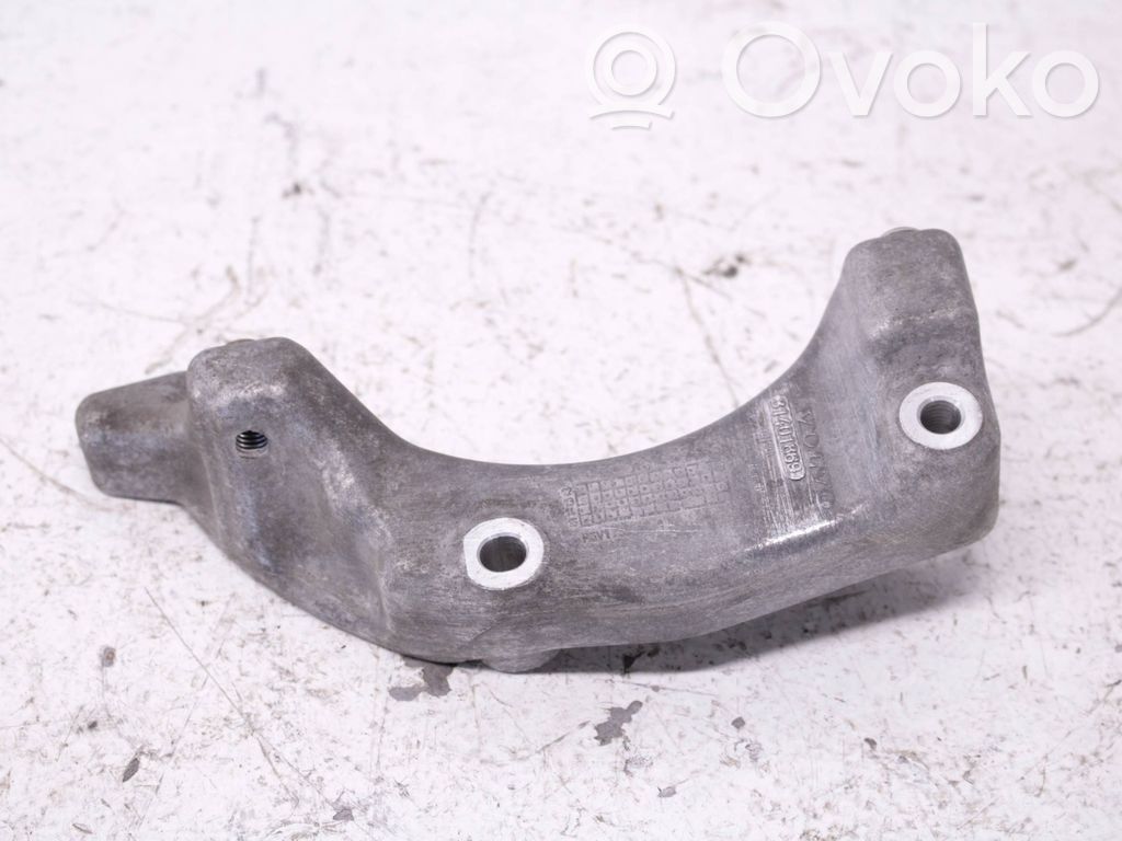 Volvo V60 Alte piese compartiment motor 