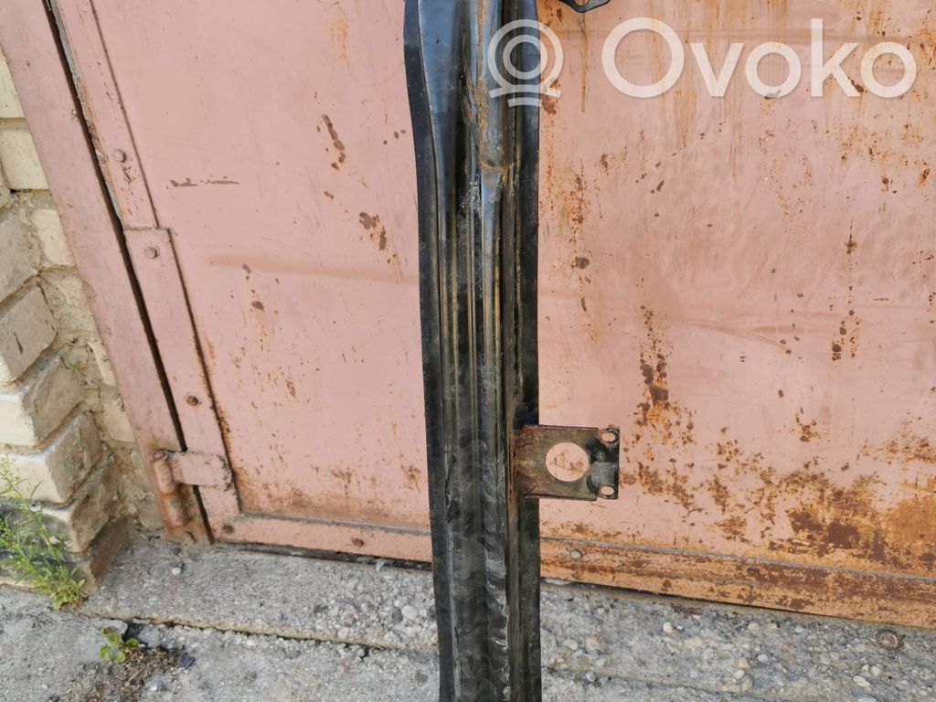 Volkswagen Golf V Balkis priekinio bamperio 