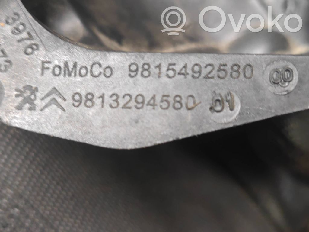 Peugeot 3008 II Engine mounting bracket 