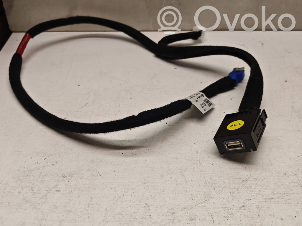 KIA Niro Enchufe conector USB 
