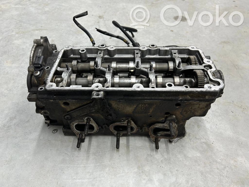Engine head   0594B
