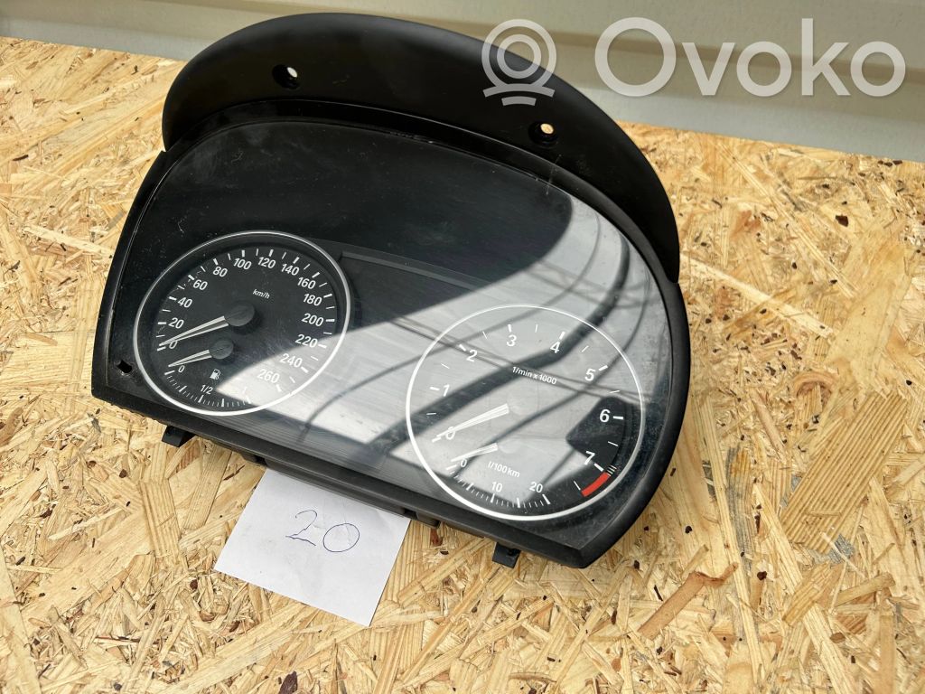 Speedometer (instrument cluster)   9148026,726604906,14369510