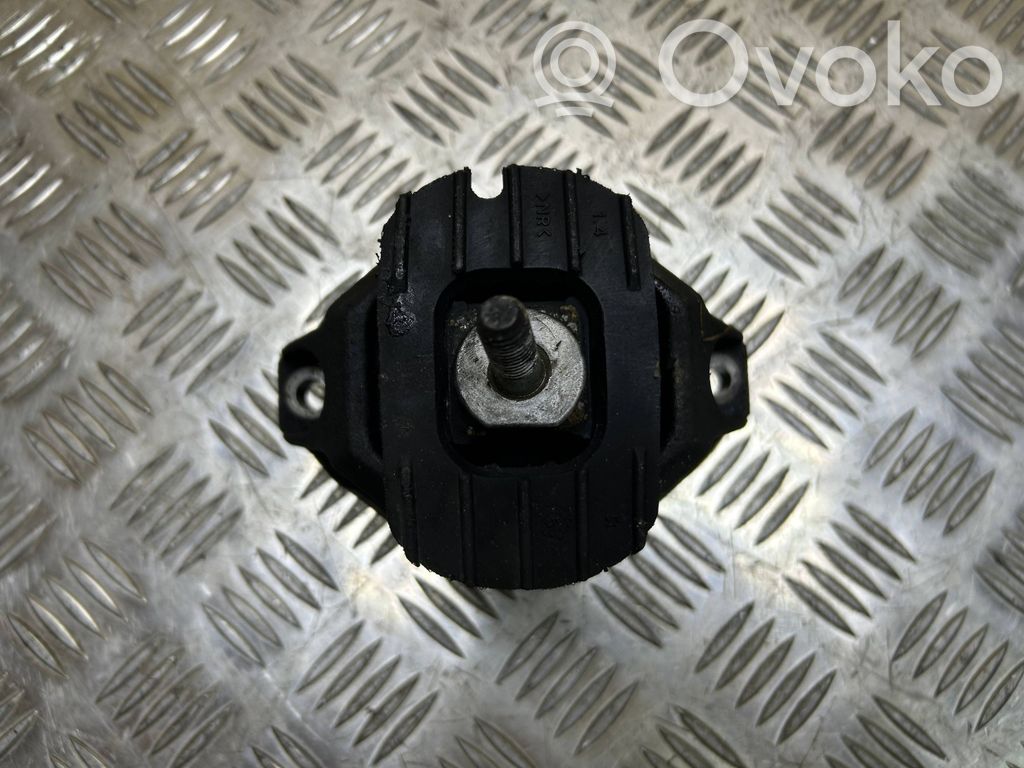 Support de moteur, coussinet   6770726,586312J