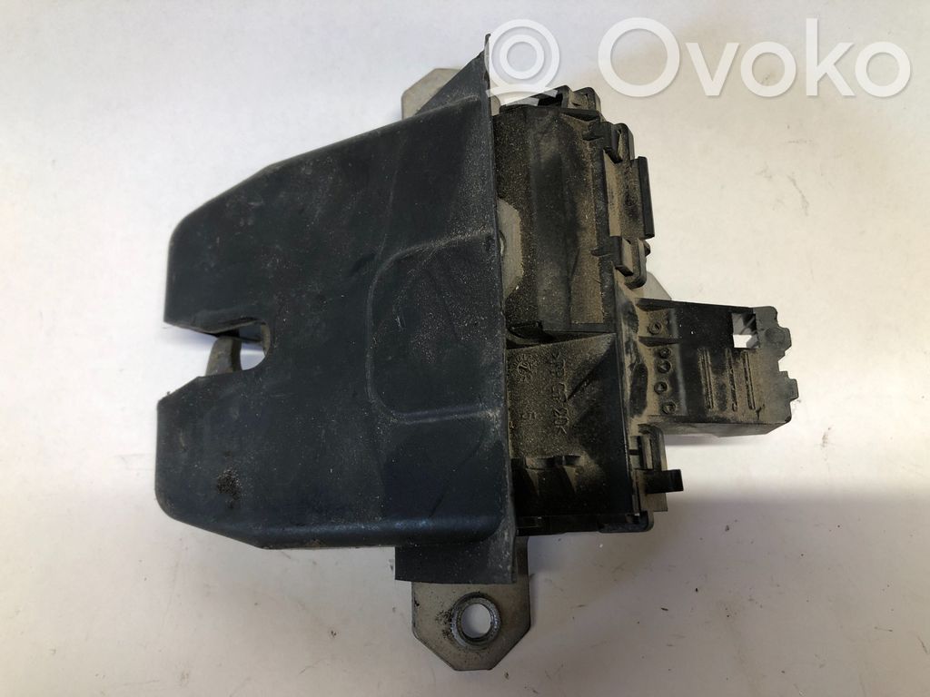 Ford Kuga I Blocco/chiusura/serratura del portellone posteriore/bagagliaio 