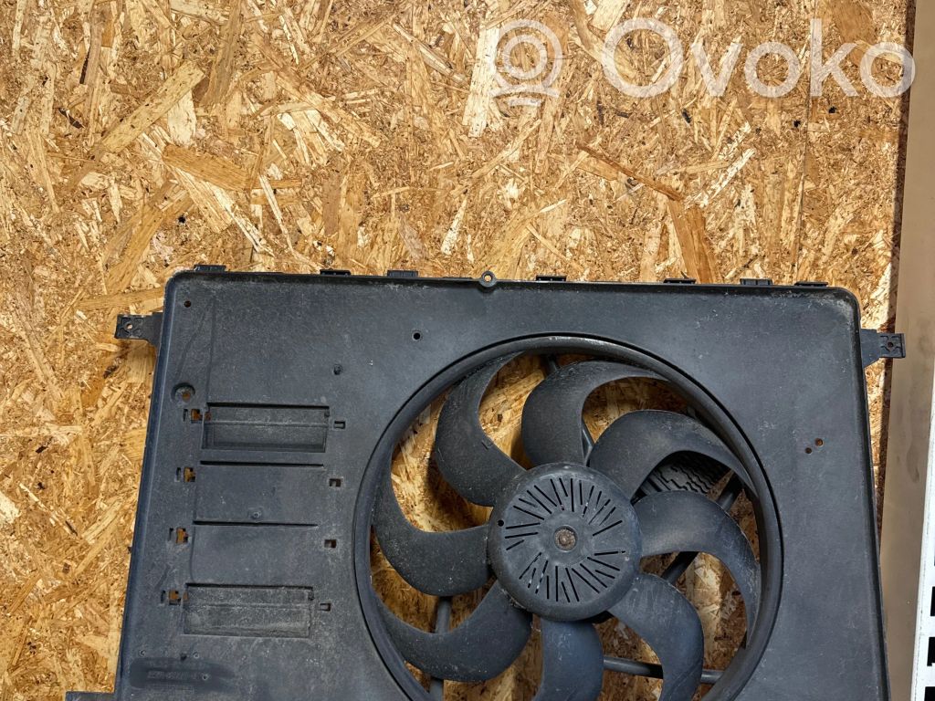 Land Rover Freelander 2 - LR2 Ventilator electric răcire radiator 