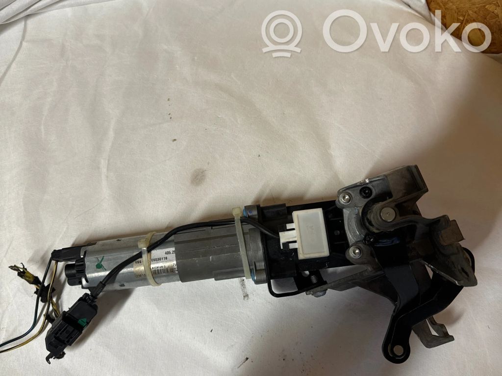 Audi Q7 4L Siłownik elektryczny podnoszenia klapy tylnej / bagażnika 