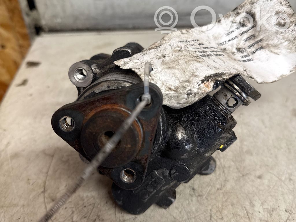 BMW 5 E60 E61 Power steering pump 