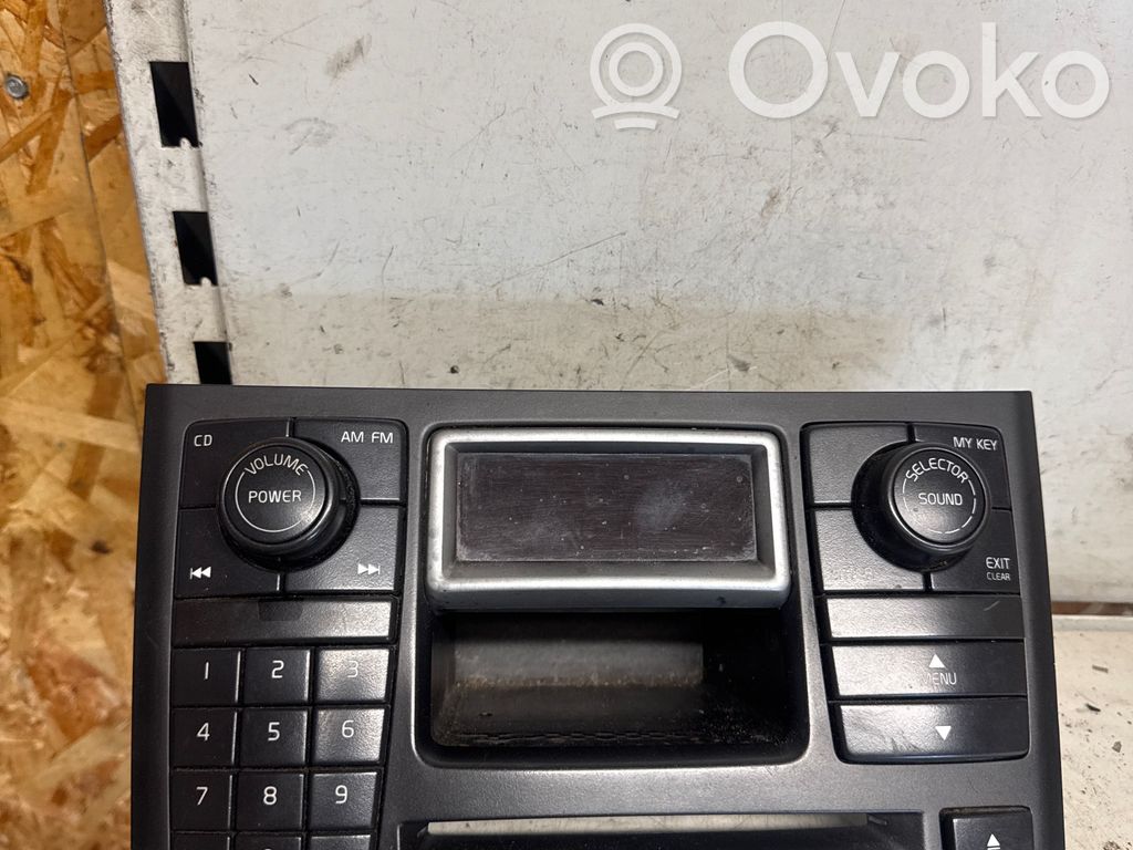 Volvo XC90 Unitate principală radio/CD/DVD/GPS 