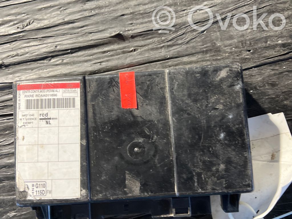 ABS control unit/module   LMW3X3,32N301