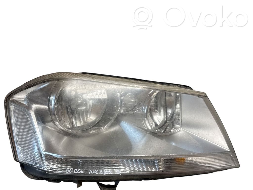 Dodge Avenger Phare frontale 