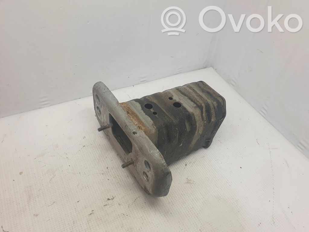 Toyota Yaris Podłużnica przednia 