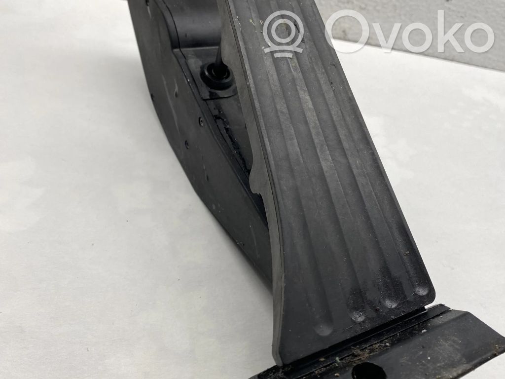 BMW 1 E81 E87 Accelerator throttle pedal 