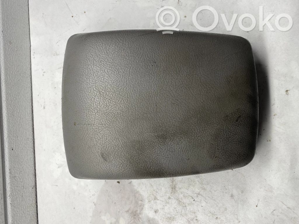 Armrest   040301