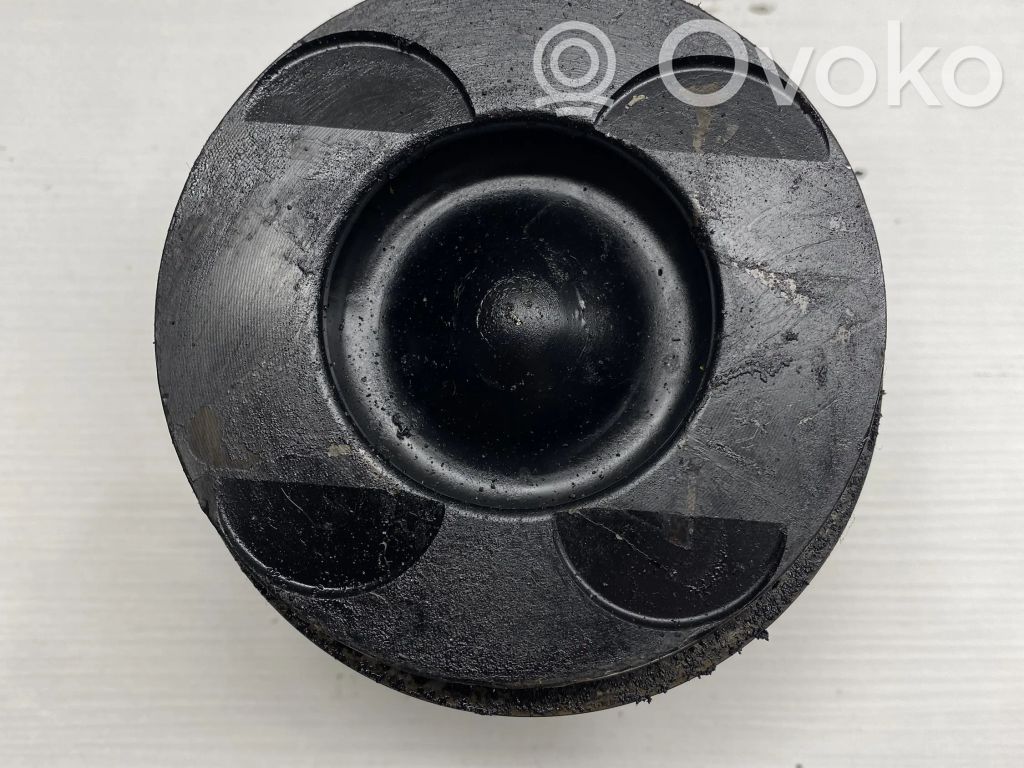 Pistón   1R1