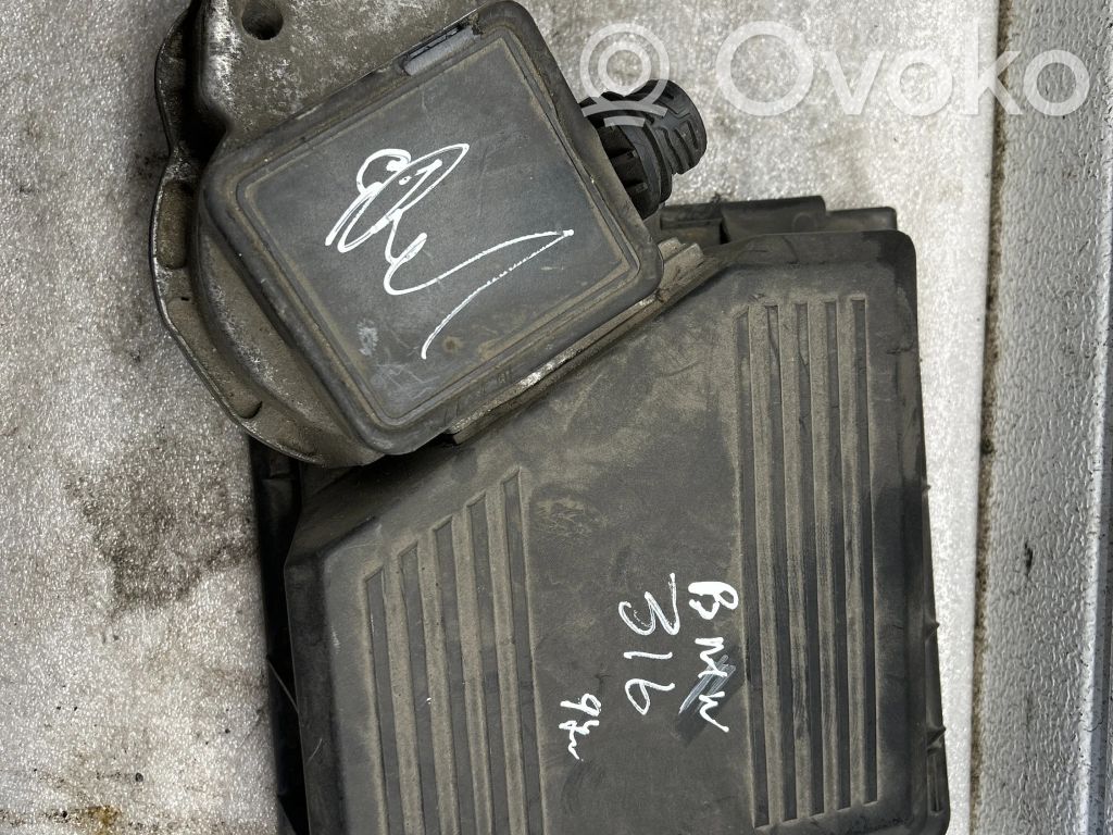 BMW 3 E46 Air filter box 