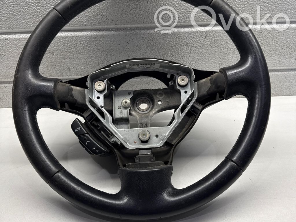 Toyota Yaris Ohjauspyörä 