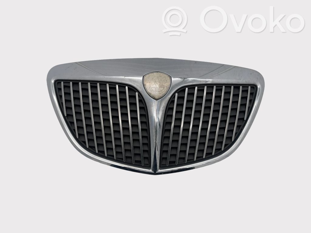 Lancia Musa Grotelės viršutinės 