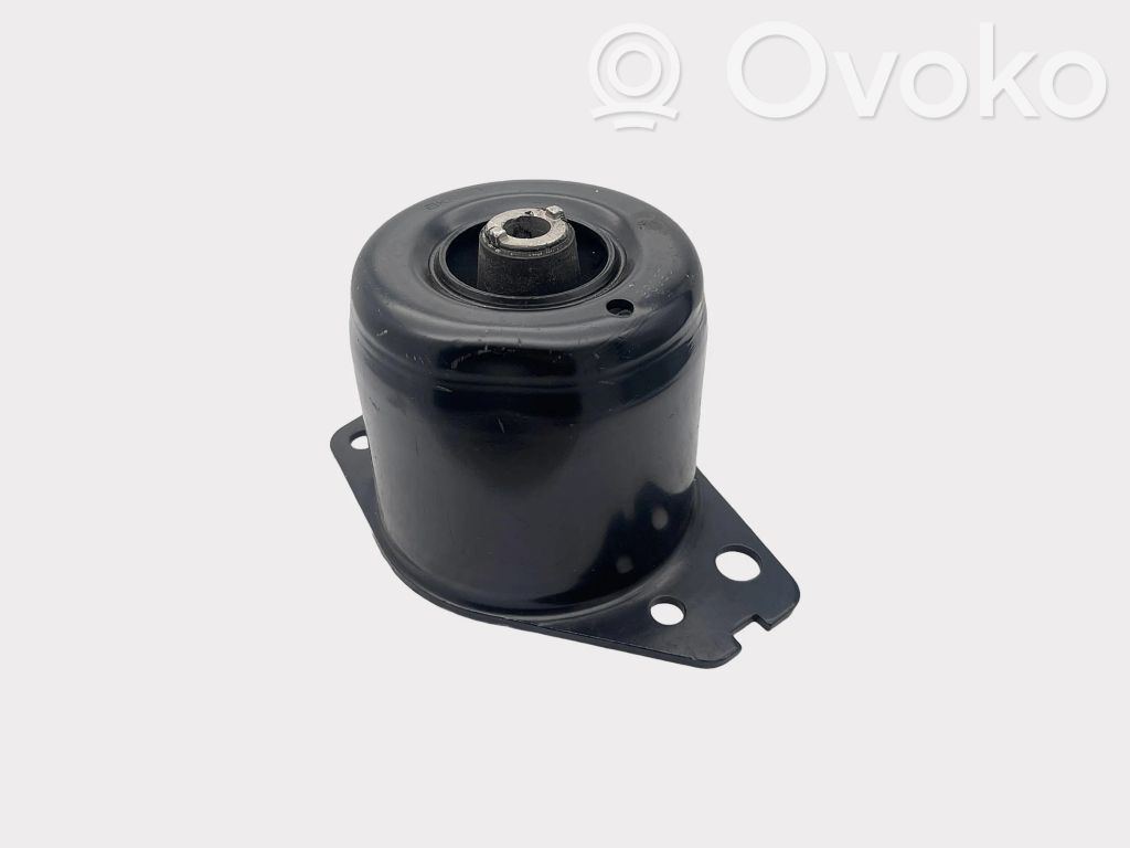 Engine mount bracket   7661889,7626273