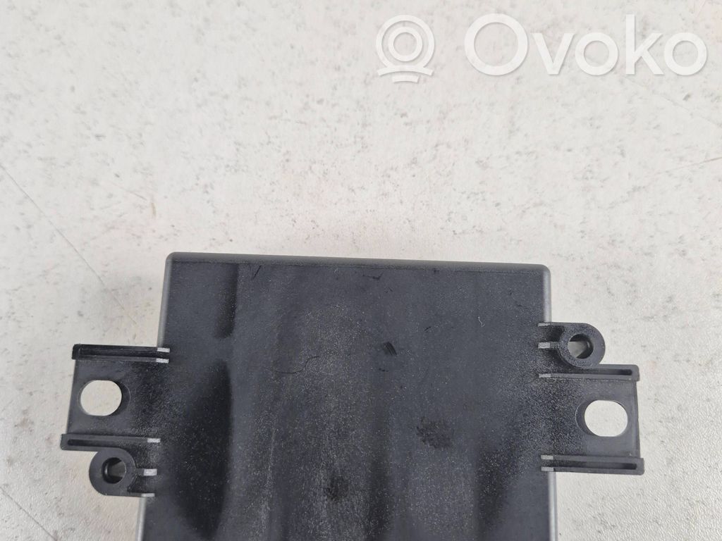 Audi A6 S6 C6 4F Parking PDC control unit/module 
