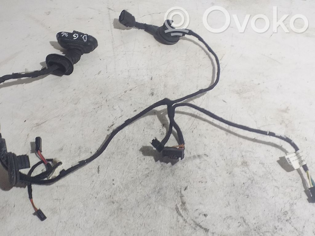 Cableado de puerta trasera   4F1971687E