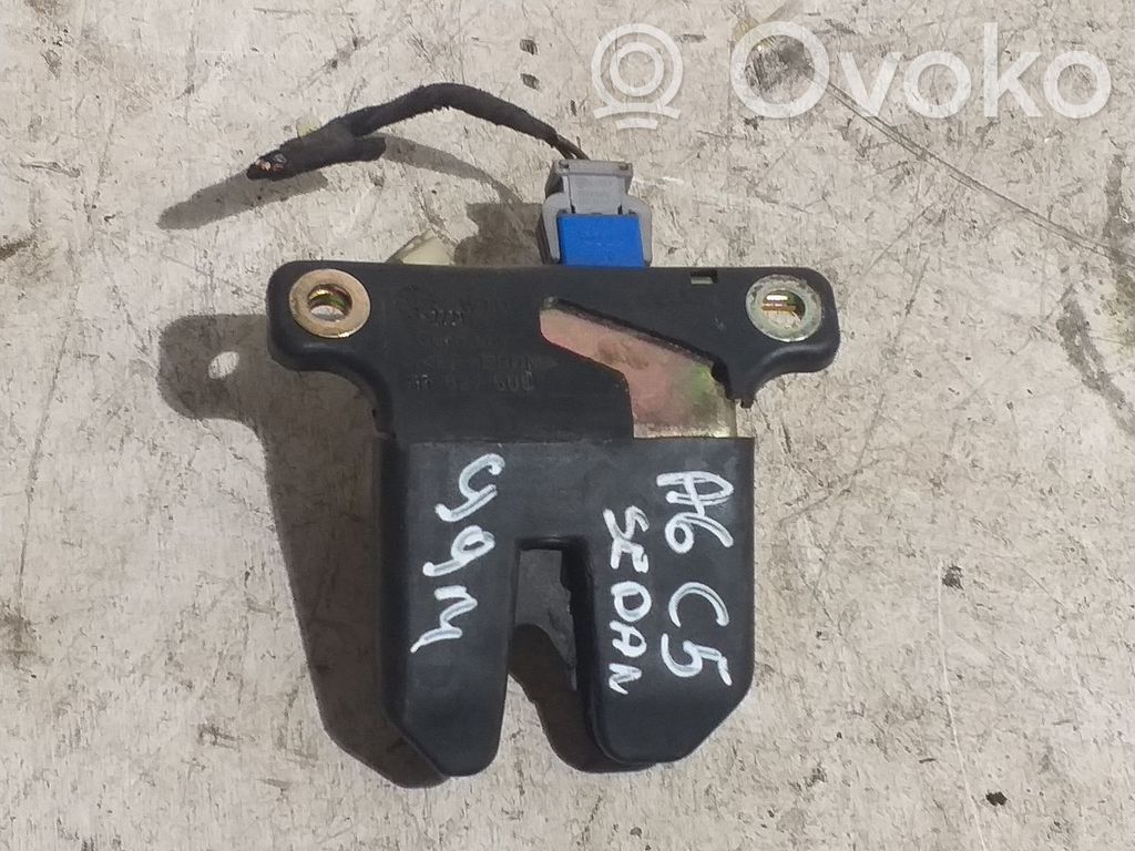 Audi A6 S6 C5 4B Tailgate/trunk/boot lock/catch/latch 
