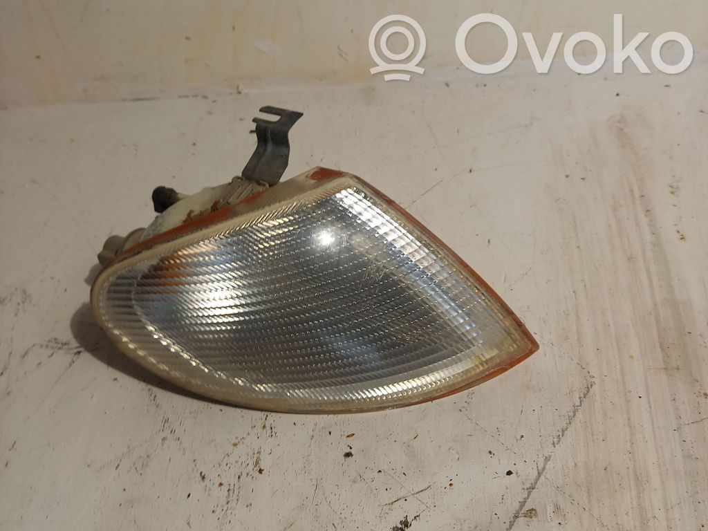 Ford Galaxy Front indicator light 