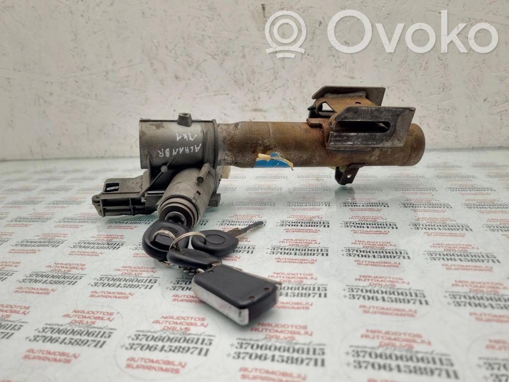 Seat Alhambra (Mk1) Ignition lock 