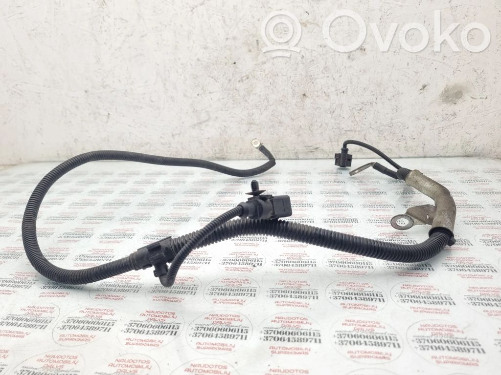 Cables (motor de arranque)   071973851