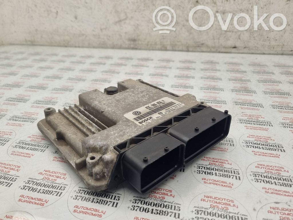 Volkswagen Golf V Engine control unit/module 