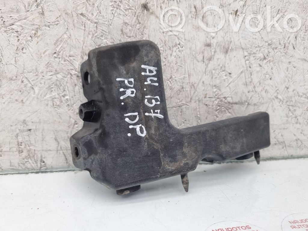 Audi A4 S4 B7 8E 8H Staffa di rinforzo montaggio del paraurti anteriore 