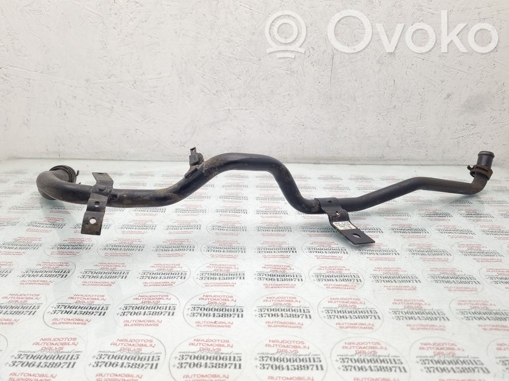 Audi A8 S8 D3 4E Engine coolant pipe/hose 