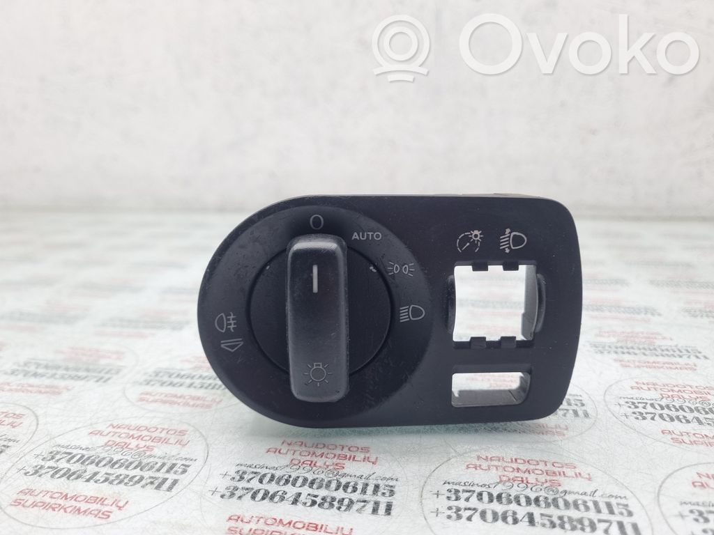 Audi A3 S3 8P Light switch 