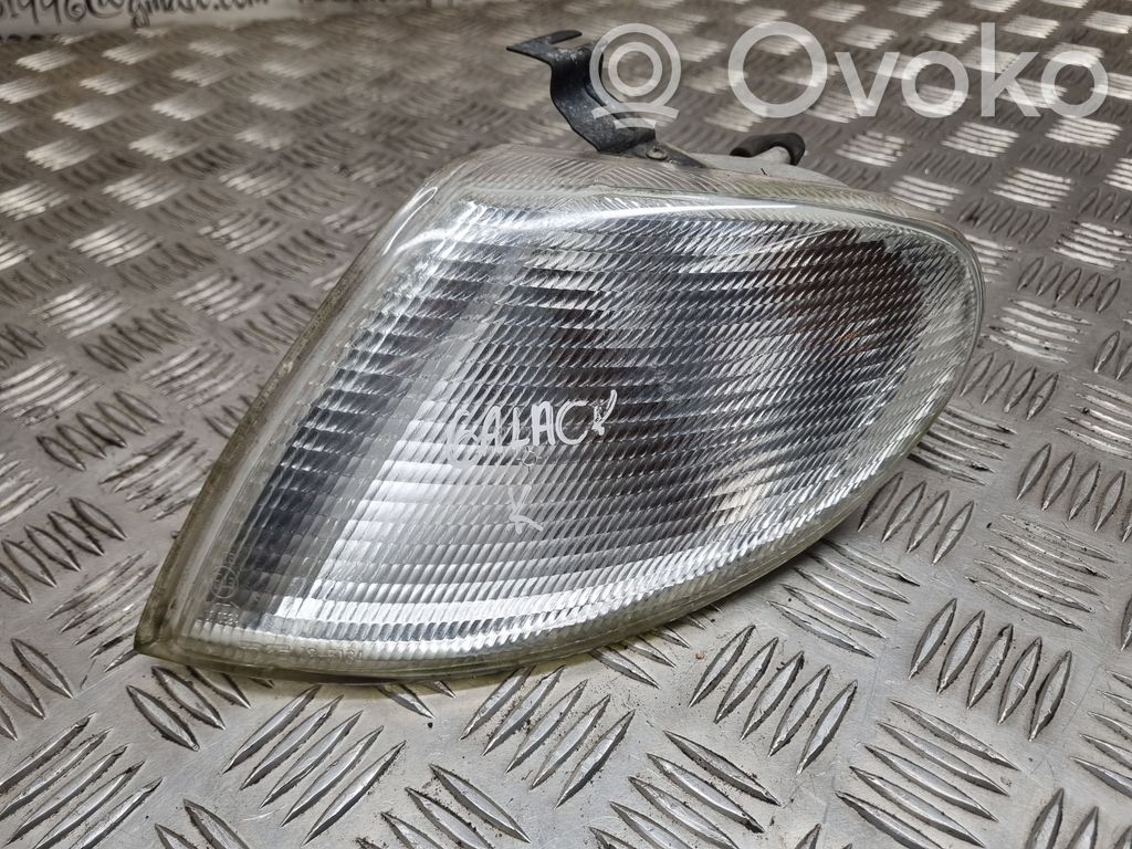 Ford Galaxy Front indicator light 