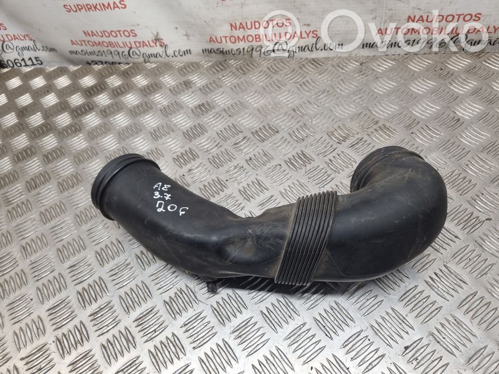 Audi A8 S8 D3 4E Ilmanoton letku 