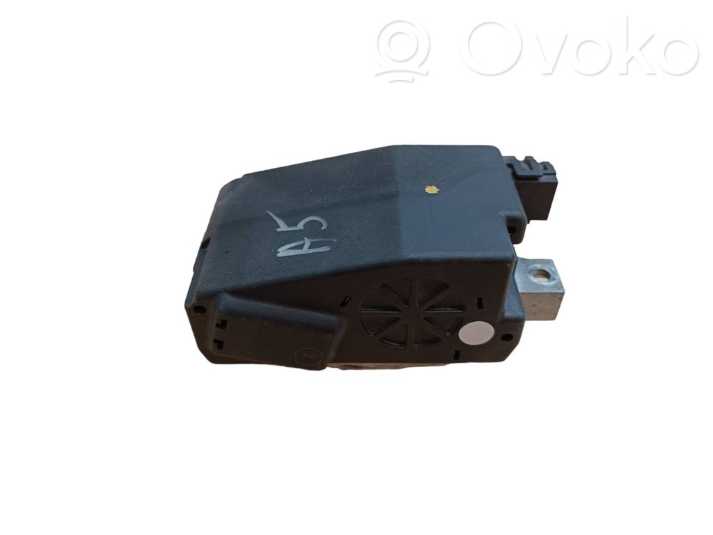 Audi A5 8T 8F Steering wheel lock 