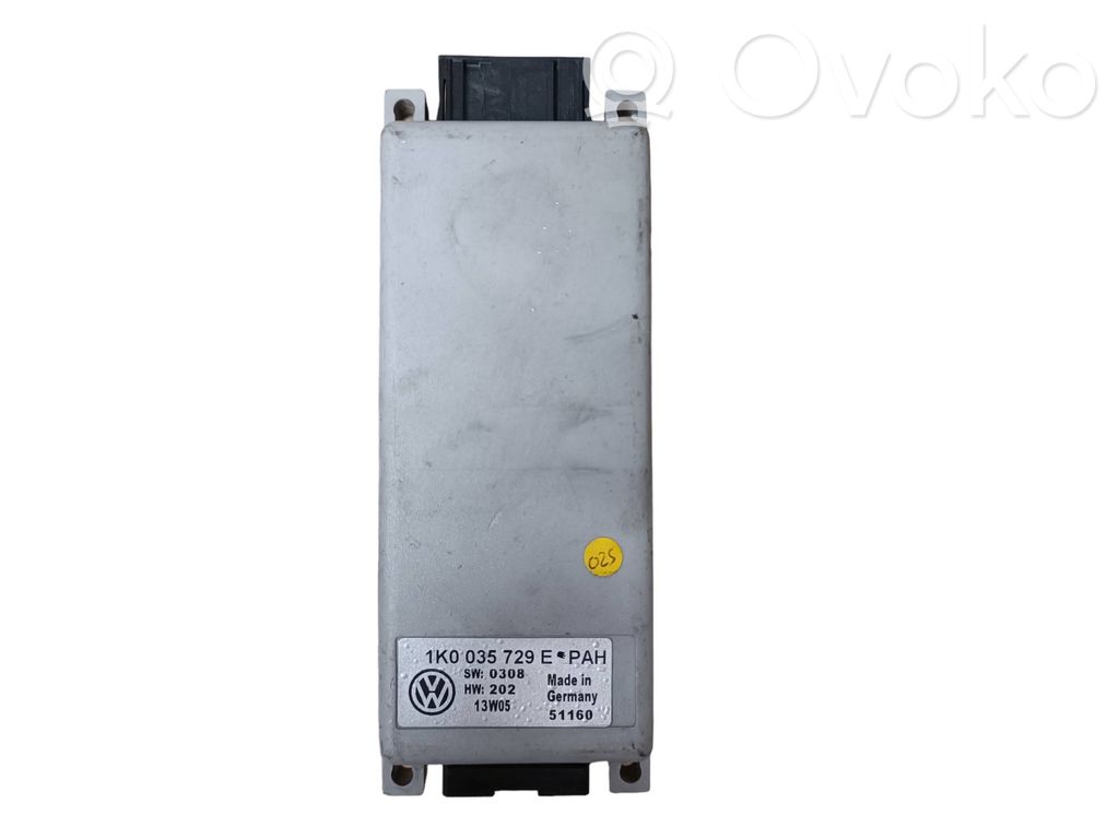 Volkswagen Touran I Phone control unit/module 