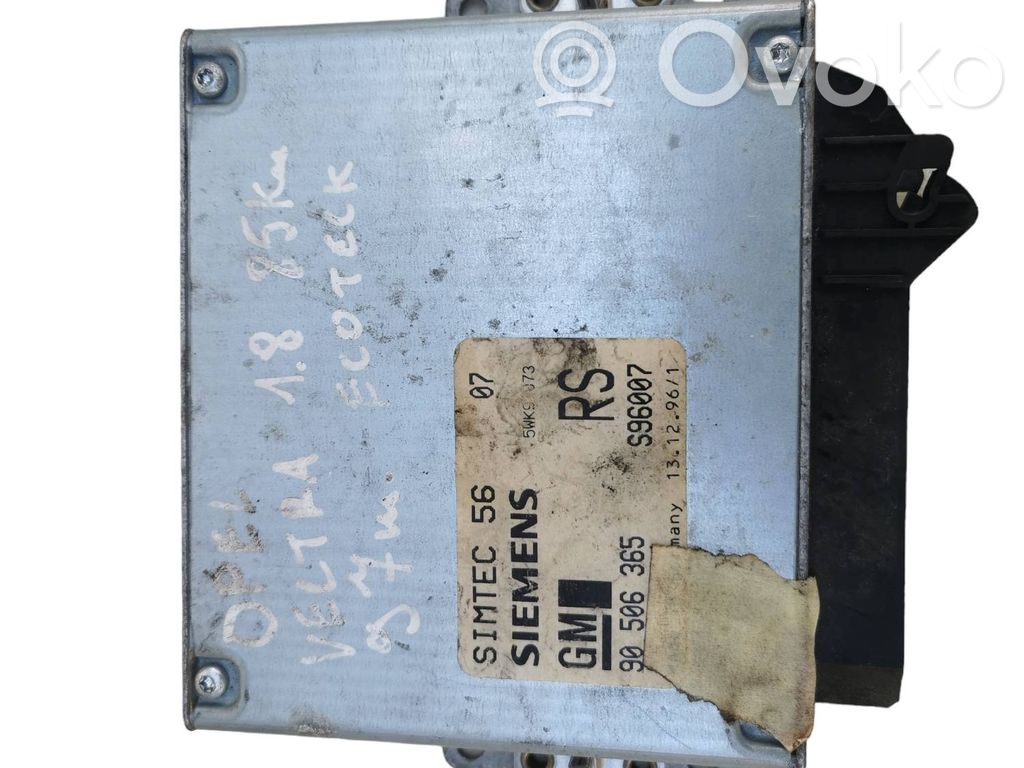 Opel Vectra B Engine control unit/module 