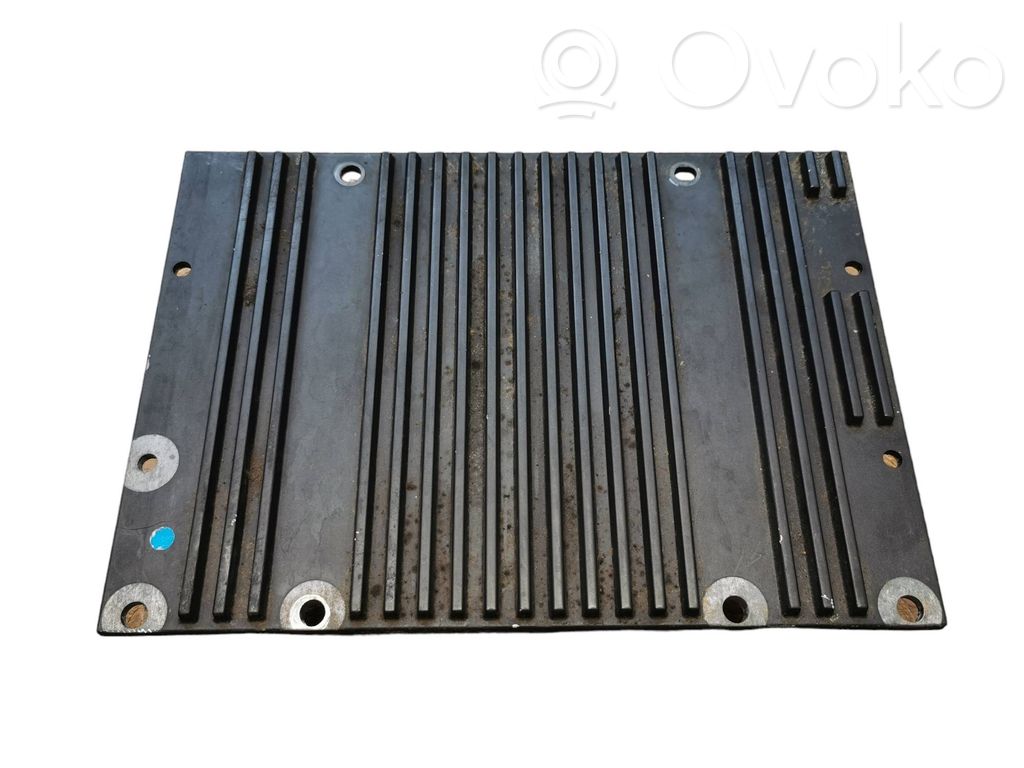 Volvo XC90 Sound amplifier 
