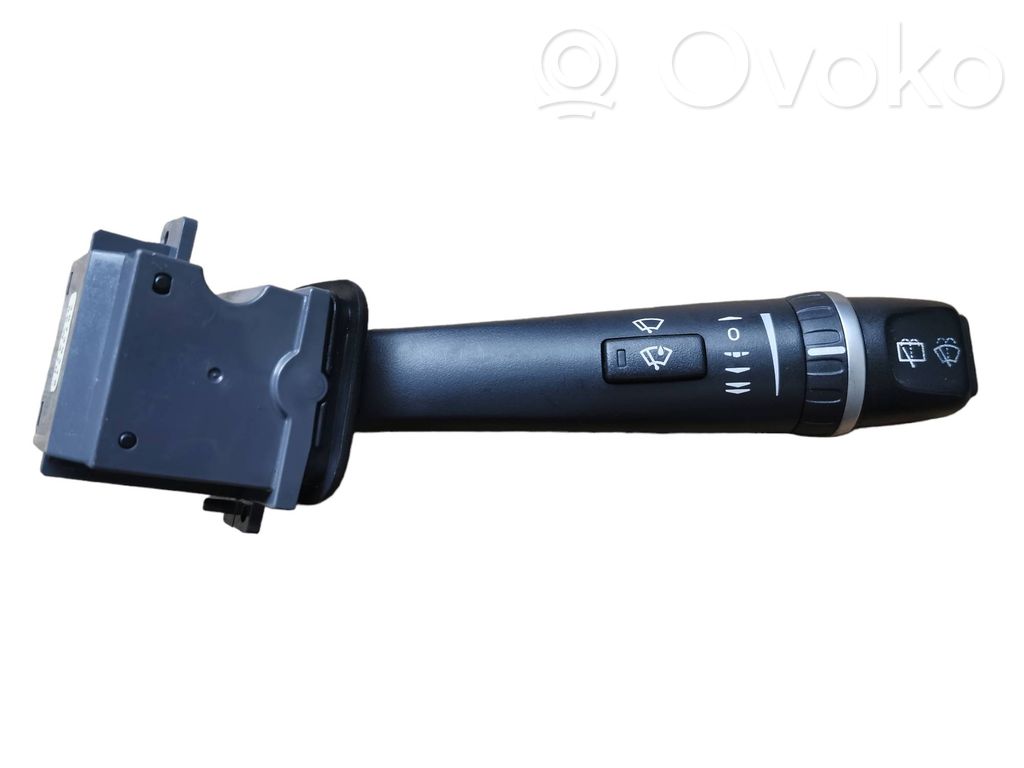 Volvo XC90 Wiper control stalk 