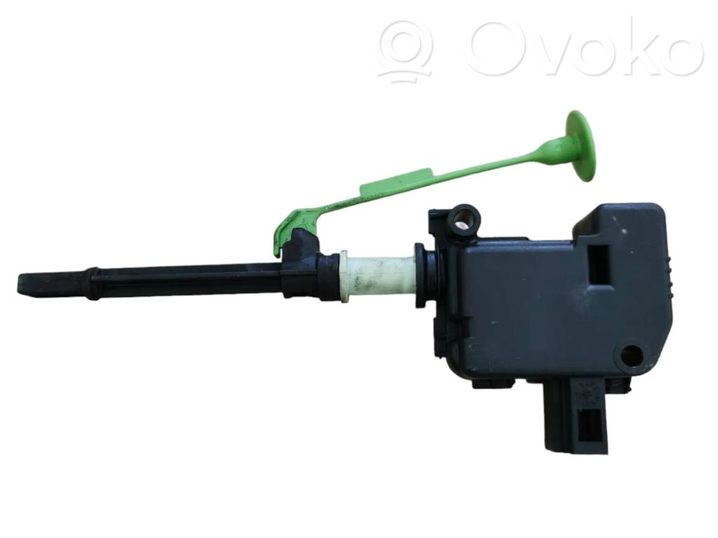 Volvo XC60 Fuel tank cap lock motor 