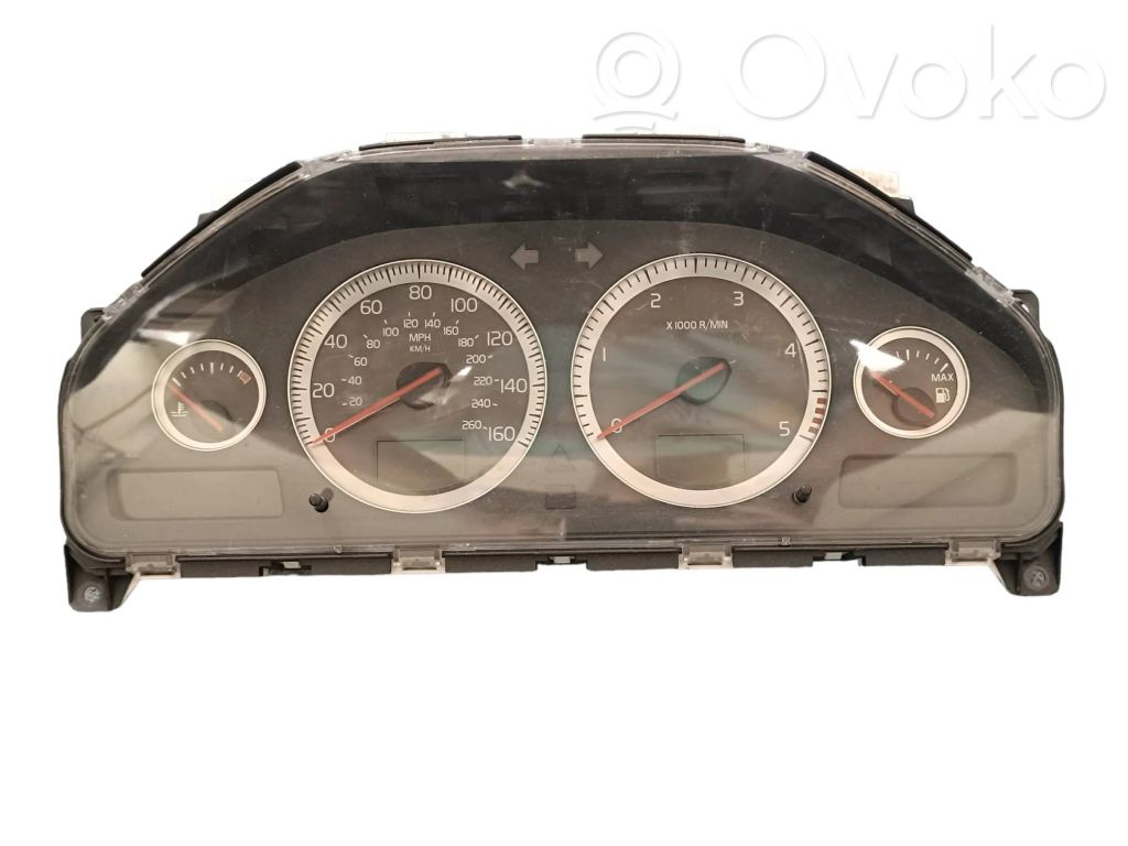Volvo XC90 Speedometer (instrument cluster) 